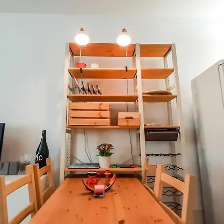 Altido Lovely 1-br Flat With Easy Access To Centre *
